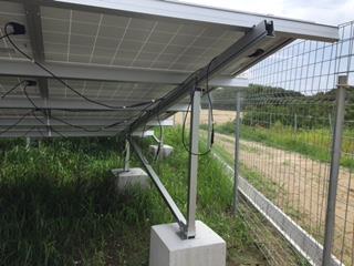Ground solar mounting structure design